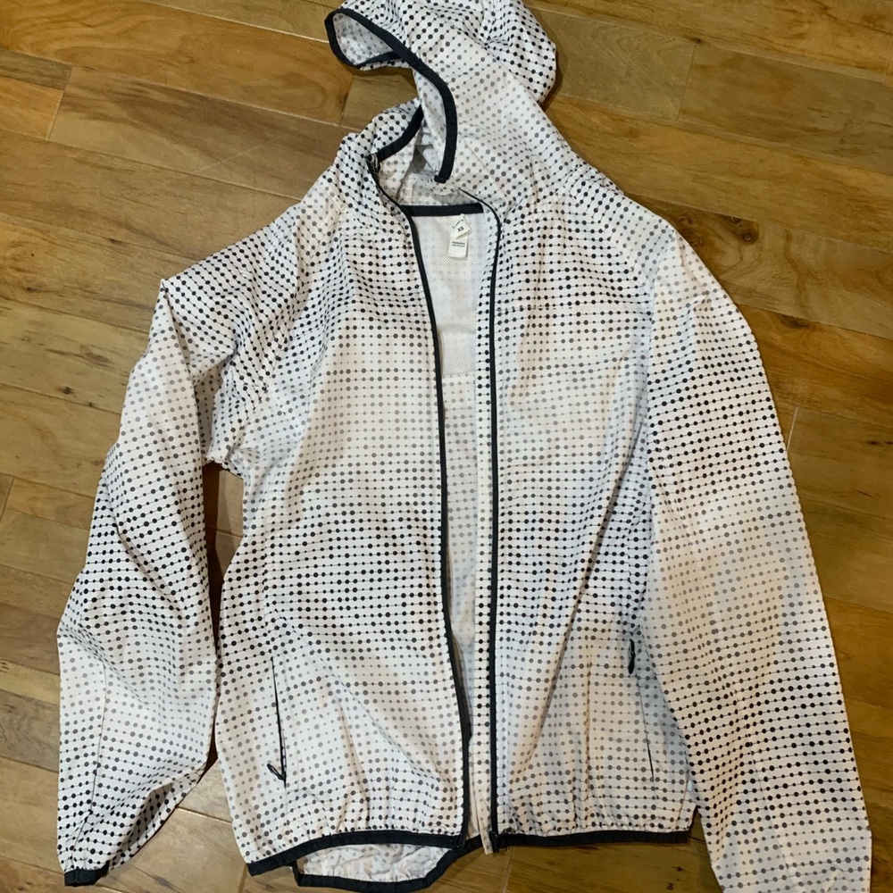 Wind Breaker